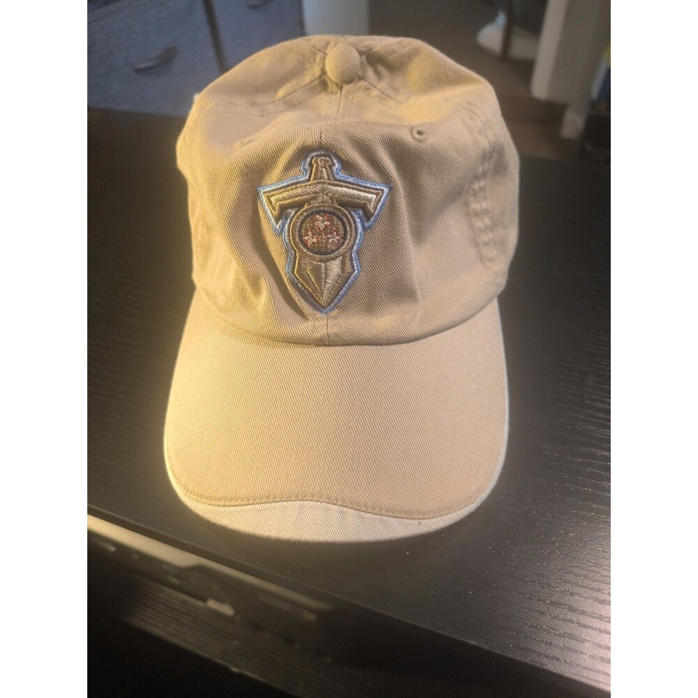 Beige Tennessee Titans NFL football Team Flex Fit Reebok Hat Cap